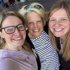 Meet your Posher, Robin